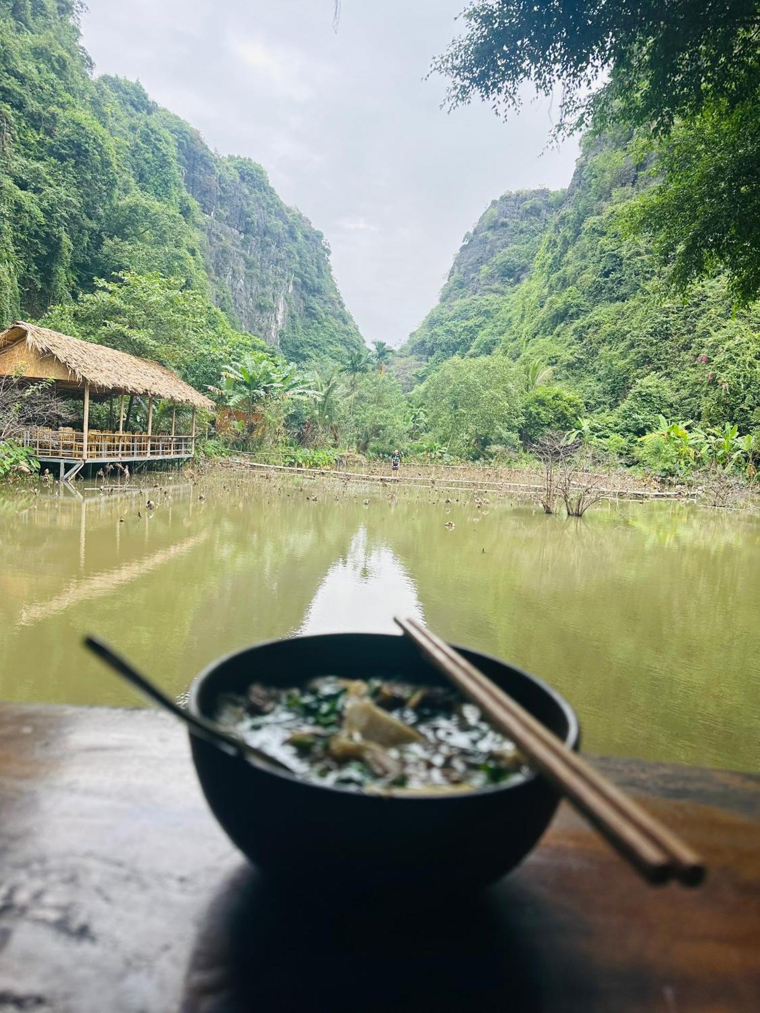 Thung Sen Tam Coc Chalets Нин Бин Екстериор снимка